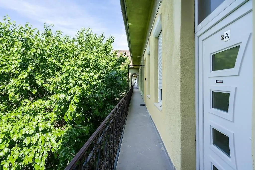 Zippy Home Of Harmony Budapest